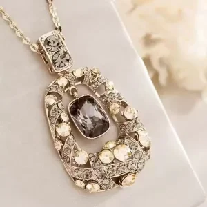 Minimalist Chain Women’s Long Necklace Versatile Pearl Tassel Clothing Accessories Pendant