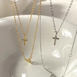 Minimalist Small Cross Charm Necklace Adjustable Fine Chain Elegant Layering Clavicle Chain Fashion Accessory