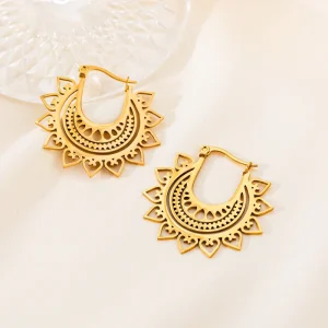 Minimalist Vintage Hollow Crochet Heart Geometric Dangle Earrings Women Hypoallergenic Stainless Steel Drop Earrings