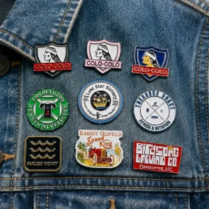 Mixed Vintage Hard Enamel Lapel Pins Shield Round Square Shapes Custom Logo Retro Car Wave Brewery Graphic Metal Brooches