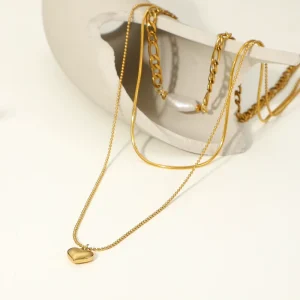 Modern Style Romantic Stainless Steel Snake Chain Heart Charm Necklace Women Baroque Pearl Fashion Jewelry