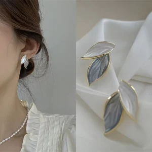 Most Popular Jewelry Earrings Women Simple Fashion Stud Earrings Design Trendy Forest Style Leaf Stud Earrings