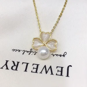Natural Freshwater Pearl Necklace AAAA AAAAA Grade White Sweater Chain Clover shaped Pendant Unisex Copper gilded 7 7.5mm