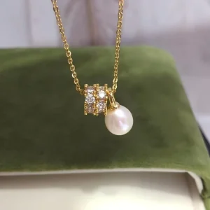 Natural Freshwater Pearl Pendant Small Waist Micro Inset Zircon Lu Lu Shape Pearl Necklace Unisex Alloy Sweater Chain White