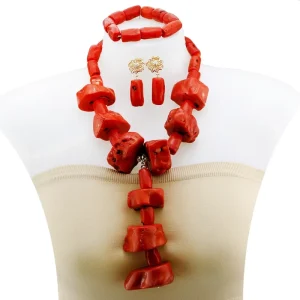 Natural Red Coral Beaded Jewelry Set Vintage Irregular Shape Necklace Three Piece Set Suitable for Women Parties YL128