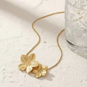 Necklace Accessories Gift Wedding Flower Fashion Jewelry Pendant Stainless Steel Women Necklaces
