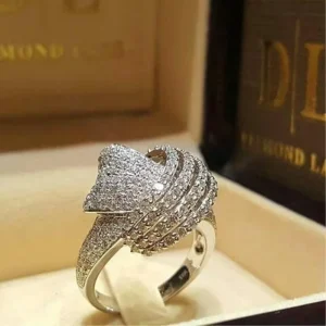 New 18K White Gold Plated Crystal Engagement Ring
