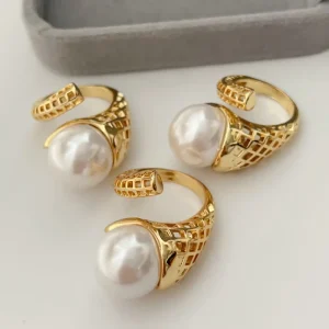 New Arrival Chunky Pearl Ring Fashion Jewelry