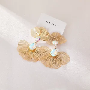 New Arrival Fashion Gold Plate Retro Exaggerated Irregular Earrings Fashion Textured Chunky Stud Earrings
