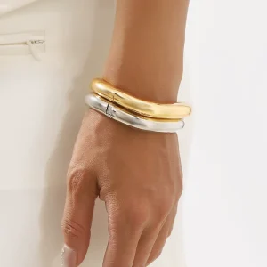 New Arrival Fashion Irregular Design Heavy Metal Smooth Geometric Large Bracelet Fashion Bracelets Bangles