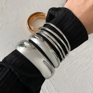 New Arrival Fashion Stacked Metal Wide Bracelets With Simple Personalized Round Punk Women Bracelet Sets