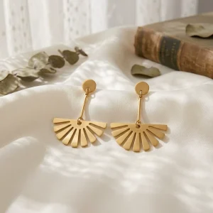 New Arrivals Stainless Steel Fan Drop Earrings Minimalist 18K Gold Plated Geometric Women’s Party Jewelry for Daily Wear