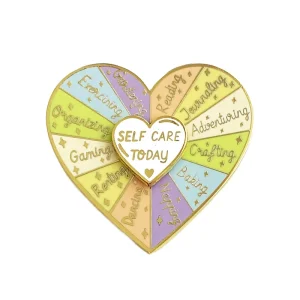 New Casting Metal Pins Custom Letter Badge Gold Plated Alloy Brooch Heart Shape Spinning Glitter Hard Enamel Pin