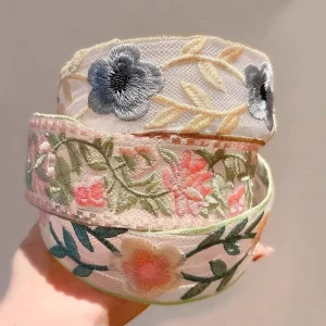 New Chinese Style Lace Embroidered Floral Headband Women Ethnic Wide brimmed High top Party Wedding Hair