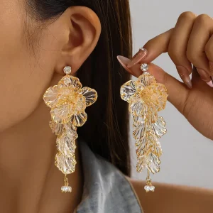 New European American Cross border Tassel Flower Drop Earrings Fashionable High end Niche Bold Acrylic Lucite Womens