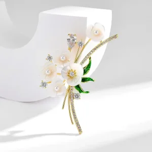 New Fashion Enamel Flower Brooches Female Niche High end Silk Scarf Buckle Anti exposure Suit Clothing Brooch