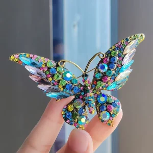 New Fashion Luxury Jewelry Designer Metal Women Retro Rhinestone Butterfly Brooch Accessories