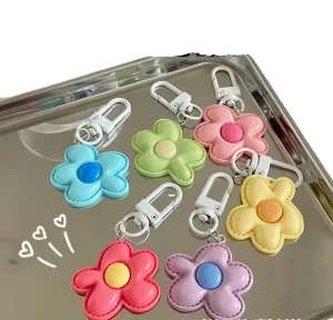 New Fashion Petals Flower Key Chains High Quality Cute Keychains for Girls Keychain DIY