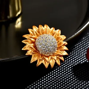 New Fashion Small Exquisite Sunflower Brooch for Weddings Other China’s Clothing Accessories Father’s