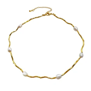 New Fashion Women’s Pearl Jewelry Set Modern Earrings Necklace Set