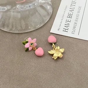 New Fashionable Light Luxury Simple Elegant Sweet Girlish Style Enamel Glaze Inlaid Flower Peach Women’s Earrings