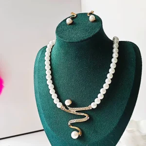 New Pearl Necklace Earrings Fashion Pearl Diamond Necklace Earrings Necklace Set