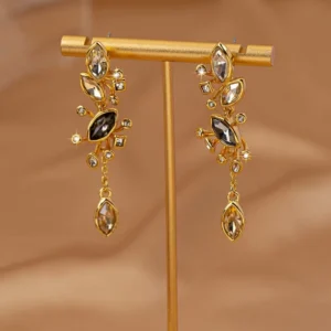 New Style Earrings Ring and Fashion Brooch Vintage Necklace