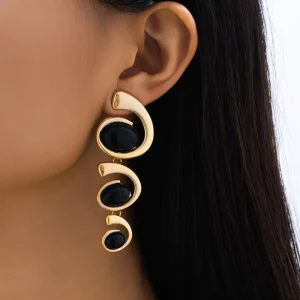 New Style Elegant Inlaid Oval Diamond Earrings Fashionable Personalized for Women Gold Butterfly Design for Everyday Casual Wear