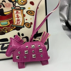 New Style Leather Horse Key Pendant Fashion Bag Charm Custom Design Keychain Gift