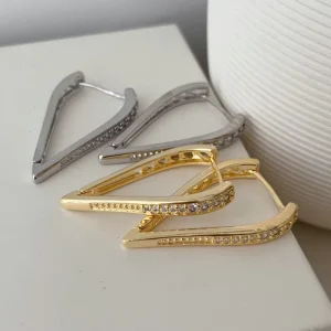 New Style Sparkling Pave Zircon Earrings Triangle Shaped Hoop Earrings Minimalist Style