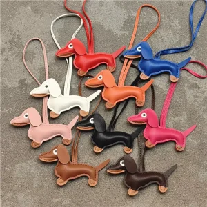 New Trend Dachshund Pu Leather Keychain Fashion Designer Bag Charm Dog Keychain Luxury Bag Decoration Accessories