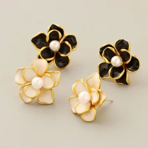 New Trendy Gold Plated Stud Earrings for Women Party Brand Jewelry Latest Design Earrings for Young Girls Graduation Earring