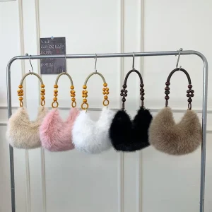 New Wooden Bead Handheld Plush Shoulder Bag ZIP Closure Summer High Value Fashion Versatile Fluffy Handbag Japanese Korean