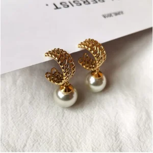 Nice Earring for Women Party Jewelry Latest Design Pearl Earrings for Women With Short Hair Fancy Earring for Engagement