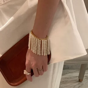 OEM Custom Jewelry Design Alloy Imitation Pearl Tassel Cuff Bracelet Exaggerated and Personalized Fashionable Women’s Gift