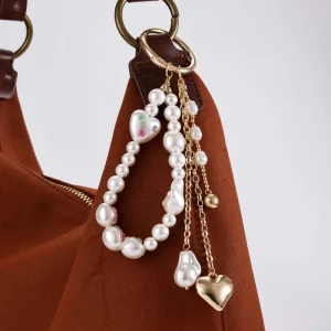 OEM Fashion Bag Charm Pearl Bead Design with Gold Chain Heart Shape Key Chain Bag Charm