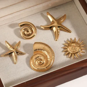 Ocean Series Conch Brooch Fashion Gold Plated Stainless Steel Sun Brooch for Women Clothing Accessory