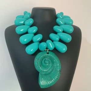 Ocean-themed Summer Colorful Plastic Acrylic Beaded Conch Pendant Collarbone Chain Necklace