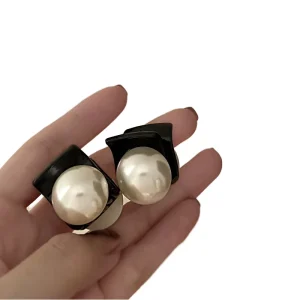 Pearl Hair Clip Fashion Party Use 4*3.5cm Plastic Hair Claws Hair Accessories for Women Girls