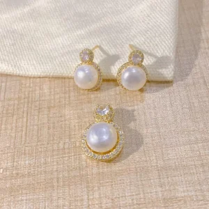 Pearl Jewelry Set Natural Freshwater Pearl Necklace and Earrings Set for Women