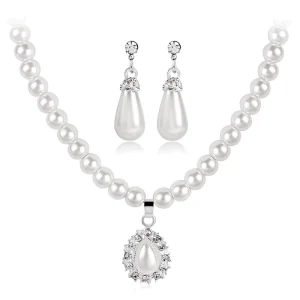 Pearl Jewelry Set for Women for Parties Weddings Engagements Made of Alloy