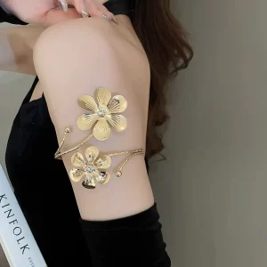 Personality Fashion Arm Jewelry Bangles Wristband Minimalist Style Multi layer Flower Leaf Open Cuff Bracelet for Women