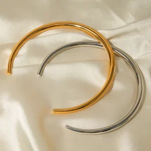 Personalized Simple Fashion Luxury Classic Stainless Steel C Shaped Cuff Bracelet Open Non Fading 18K Gold Plated