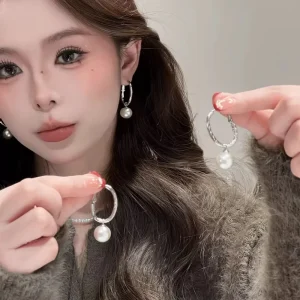 Plain Circle Bead Pendant Earrings Female Niche Design Ear Buckle Temperament Versatile Earrings