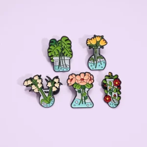 Plant Flowers Tulips Roses Lapel Pin Brooches Button Custom Shirt Enamel Pin Women Brooch With Soft Enamel Pin