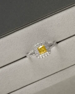 Popular 10K 18K Gold Ring Shining Fashion Rings Design Yellow Lab Diamond Ring Princess Cut Custom Engagement Rings for Women