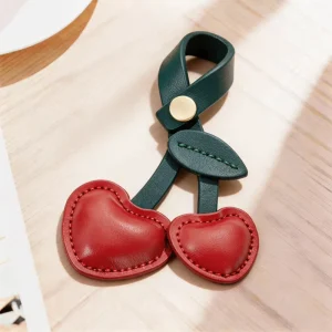 Premium Fruit PU Leather Keyfob Red Cherries Keyring Real Hide Personalized Bag Charm Wholesaler Price Gifts Sales