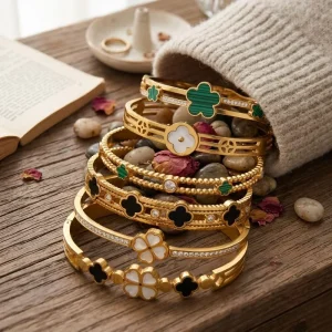 Premium Trendy Lucky Five-Petal Floral Fashion Jewelry Pendants Charms