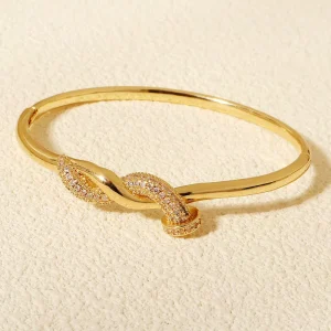 Premium Twisted Motif Pavé Crystal Fashion Bracelet Copper Trendy Minimalist Bangle Gift