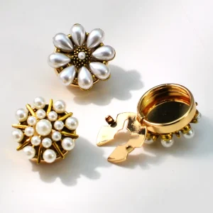 RYL Button Cover Shirt Fashion Brooch Pin Pearl Rhinestone Sleeve Cufflinks Tortoise Shell Design Clip Luxury